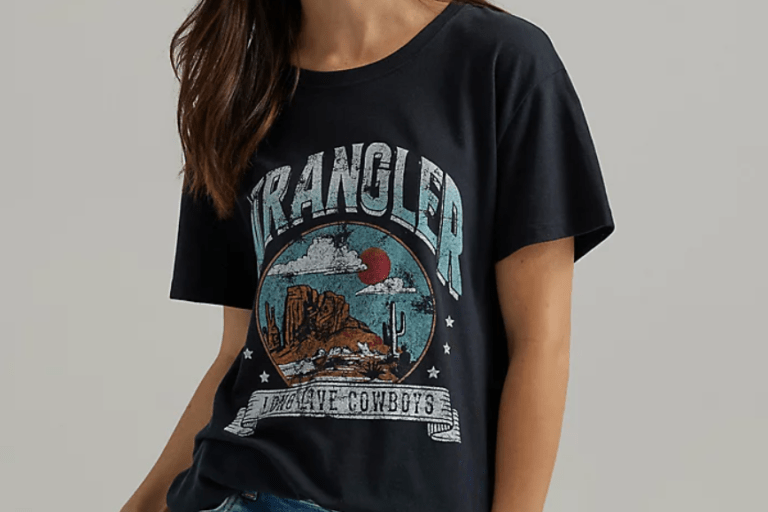 112344198 Wrangler Womens Cowboy Boyfriend Tee